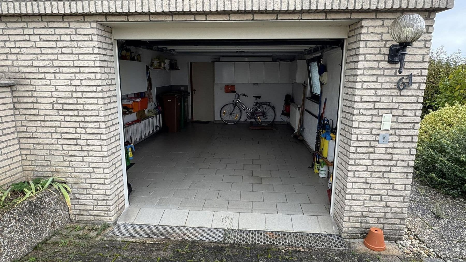 Prodej domu 180 m², pozemek 758 m², Wächtersbach, Hessen Prodej domu 180 m², pozemek 758 m², Wächtersbach, Hessen