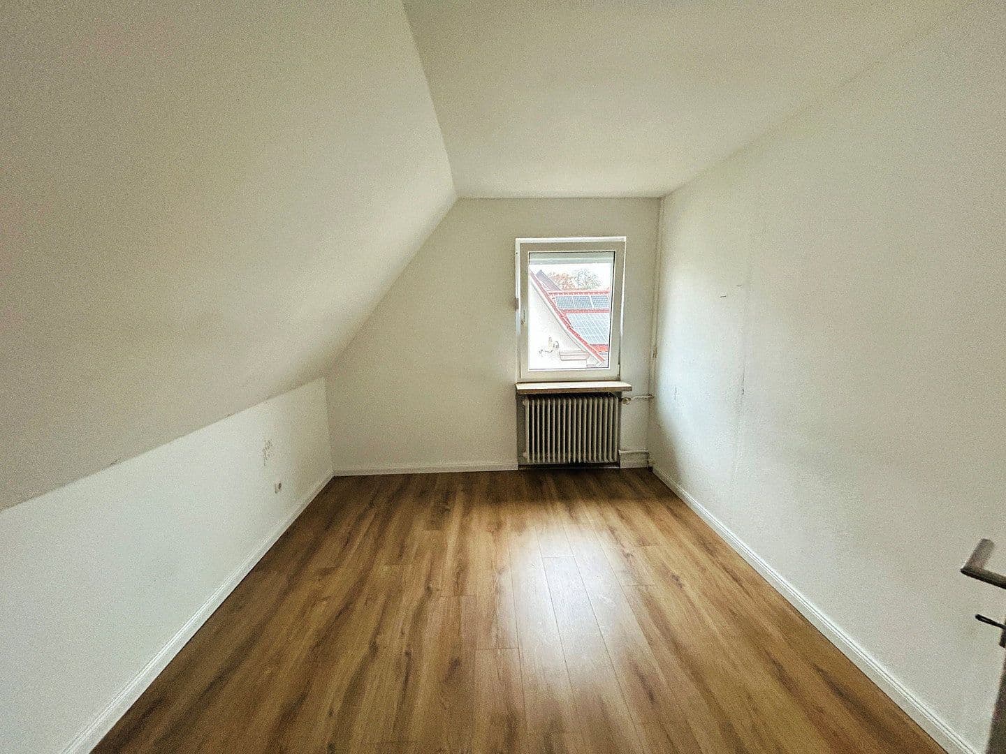 Pronájem bytu 3+1 92 m², Gifhorn, Dolní Sasko Pronájem bytu 3+1 92 m², Gifhorn, Dolní Sasko