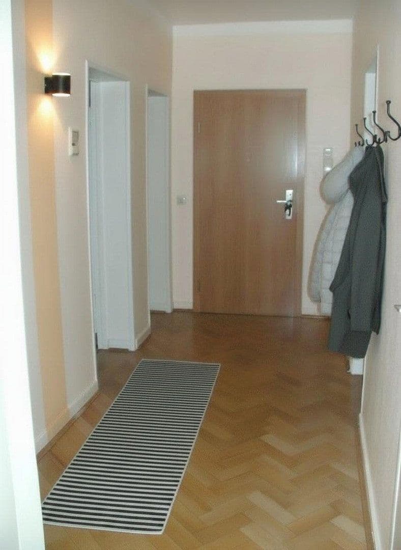 Prodej bytu 4+kk 100 m², Herbert-Hoover-Str. 17, Heilbronn, Bádensko-Württembersko Prodej bytu 4+kk 100 m², Herbert-Hoover-Str. 17, Heilbronn, Bádensko-Württembersko