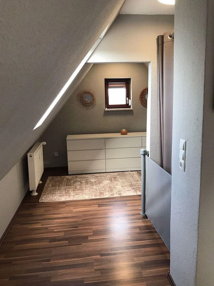 Prodej domu 174 m², pozemek 588 m², Reinfeld, Šlesvicko-Holštýnsko Prodej domu 174 m², pozemek 588 m², Reinfeld, Šlesvicko-Holštýnsko
