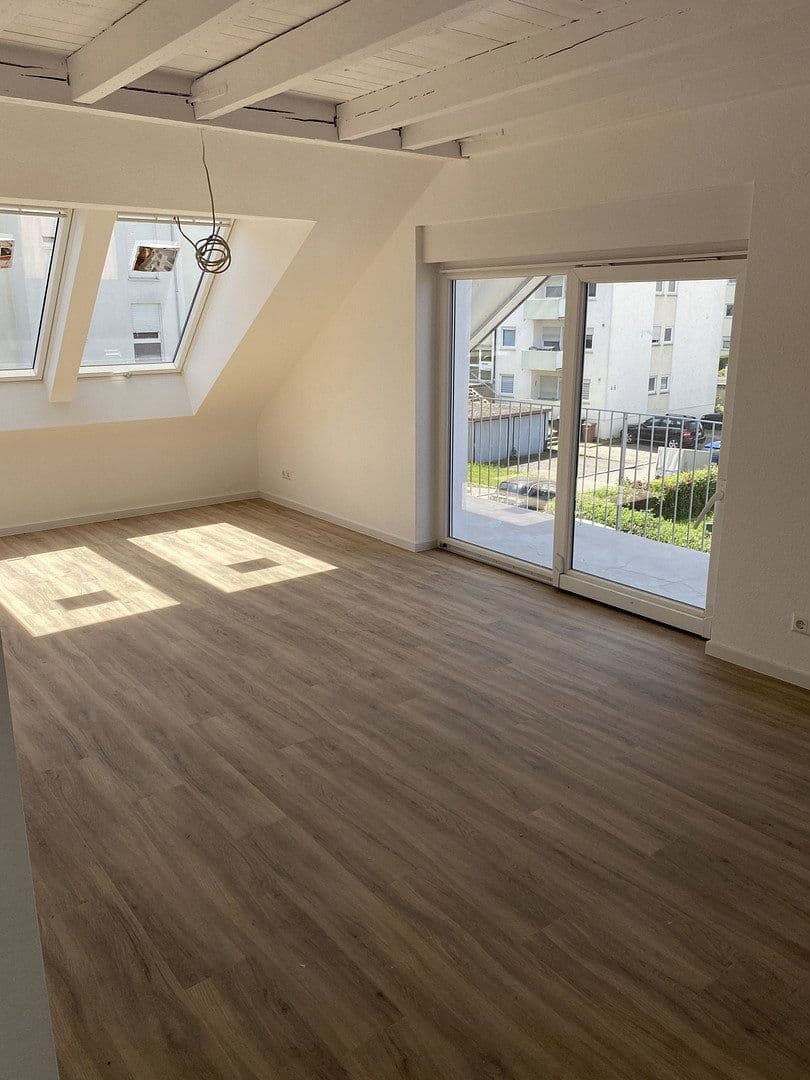 Pronájem bytu 2+kk 50 m², Blaubeuren, Bádensko-Württembersko Pronájem bytu 2+kk 50 m², Blaubeuren, Bádensko-Württembersko