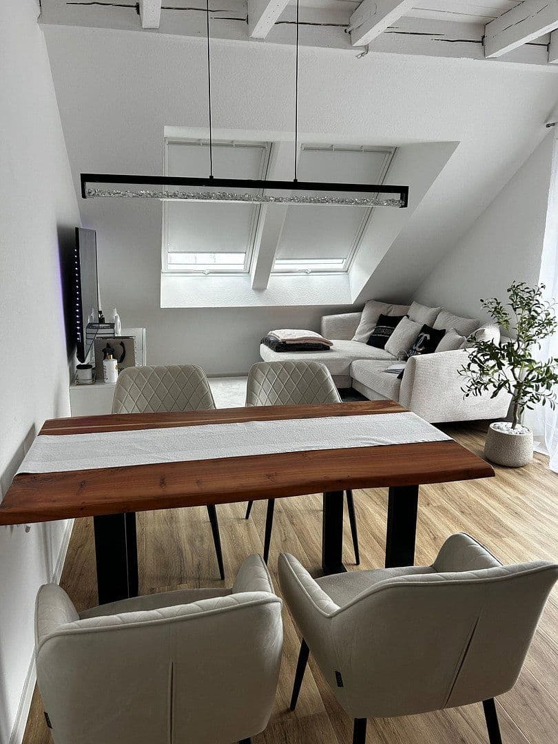 Pronájem bytu 2+kk 50 m², Blaubeuren, Bádensko-Württembersko Pronájem bytu 2+kk 50 m², Blaubeuren, Bádensko-Württembersko