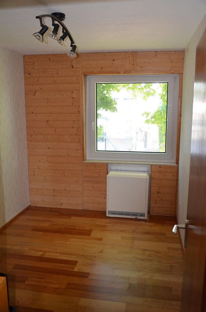 Prodej bytu 4+kk 90 m², Gräfelfinger Str., München, Bavorsko Prodej bytu 4+kk 90 m², Gräfelfinger Str., München, Bavorsko