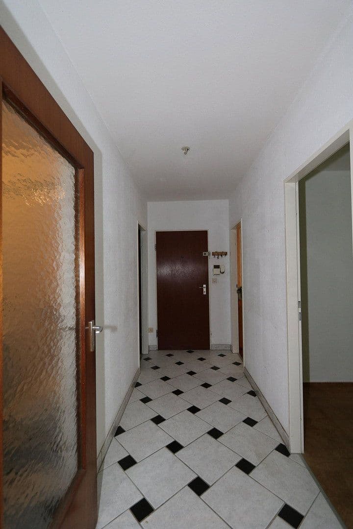 Prodej bytu 4+kk 90 m², Gräfelfinger Str., München, Bavorsko Prodej bytu 4+kk 90 m², Gräfelfinger Str., München, Bavorsko