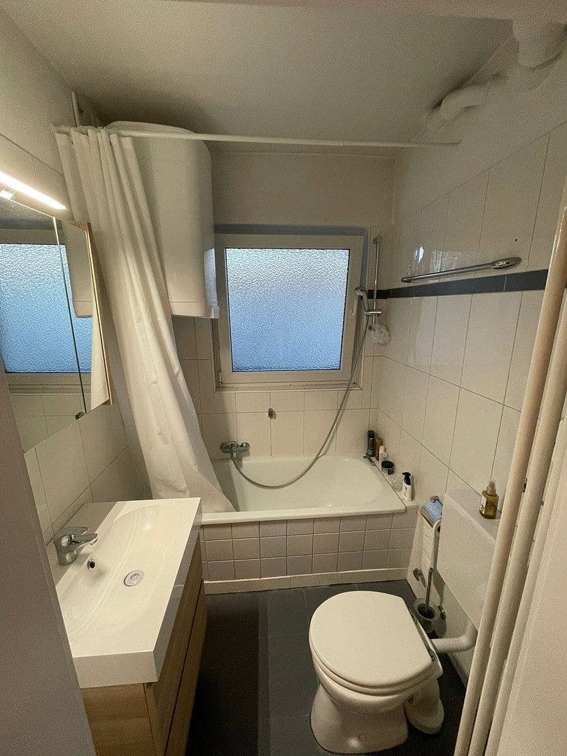 Pronájem bytu 2+1 54 m², Karlsruhe, Bádensko-Württembersko Pronájem bytu 2+1 54 m², Karlsruhe, Bádensko-Württembersko
