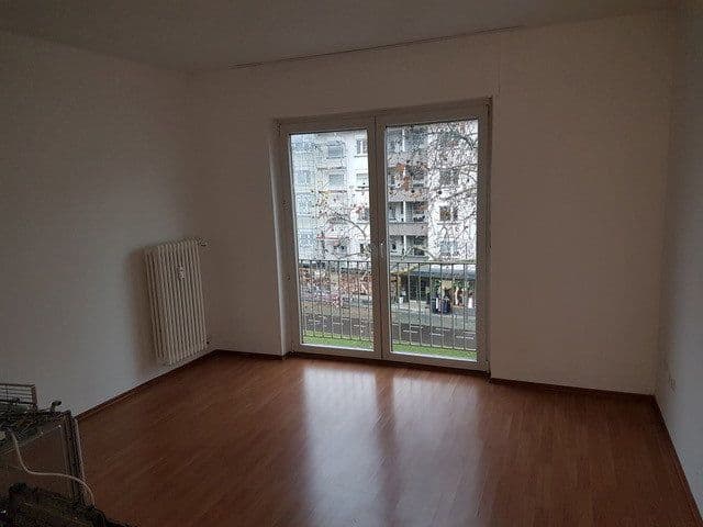 Pronájem bytu 2+1 54 m², Karlsruhe, Bádensko-Württembersko Pronájem bytu 2+1 54 m², Karlsruhe, Bádensko-Württembersko