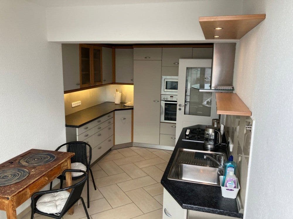 Pronájem bytu 3+1 96 m², Hastverstraße, Nürnberg, Bavorsko Pronájem bytu 3+1 96 m², Hastverstraße, Nürnberg, Bavorsko