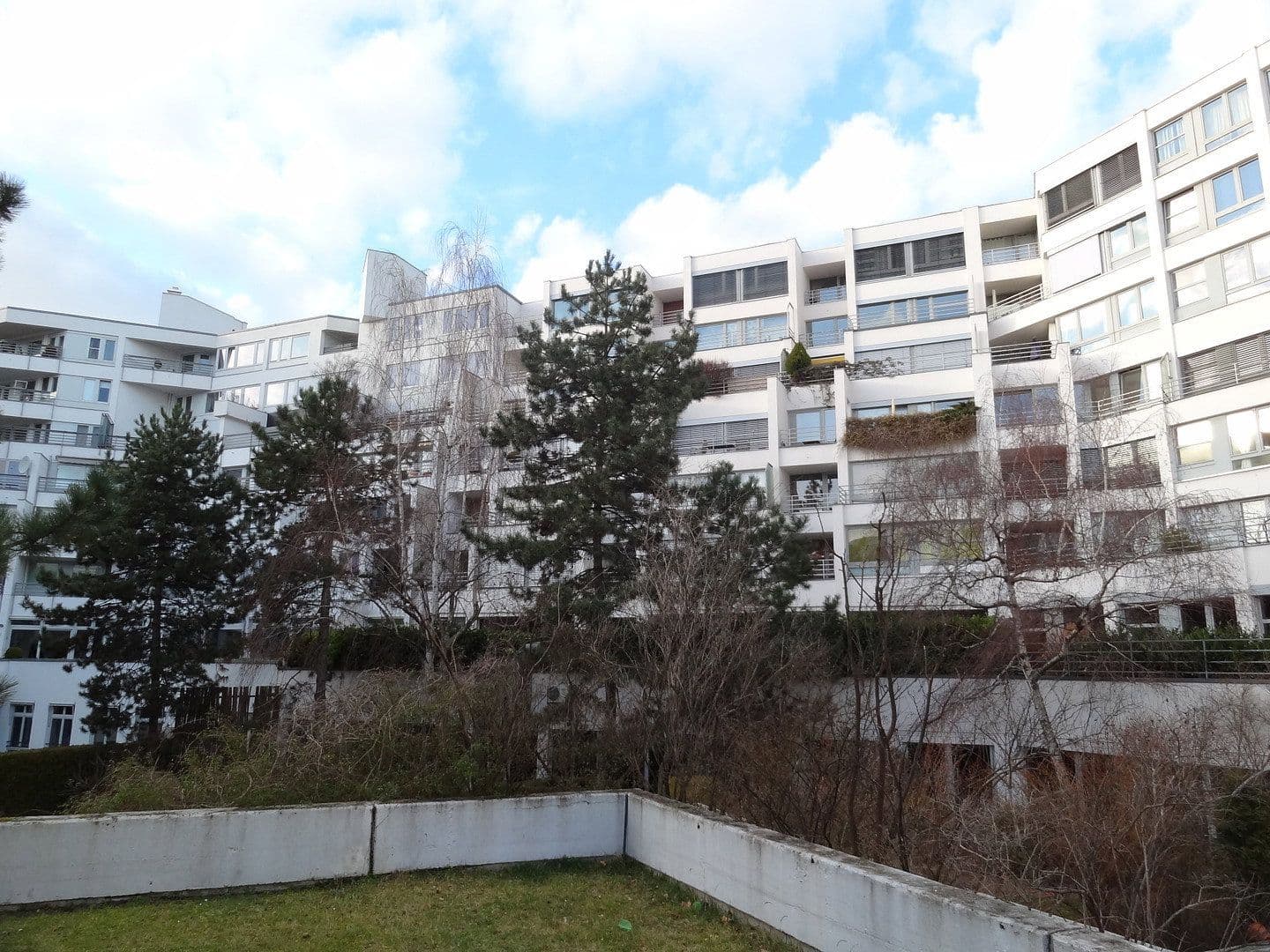 Pronájem bytu 2+1 48 m², Budapesterstr. 7/9, Berlin OT Tiergarten, Berlín Pronájem bytu 2+1 48 m², Budapesterstr. 7/9, Berlin OT Tiergarten, Berlín