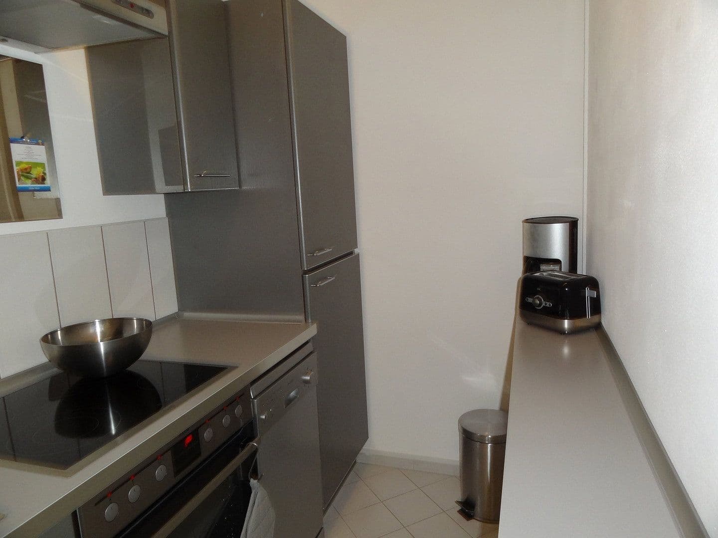 Pronájem bytu 2+1 48 m², Budapesterstr. 7/9, Berlin OT Tiergarten, Berlín Pronájem bytu 2+1 48 m², Budapesterstr. 7/9, Berlin OT Tiergarten, Berlín