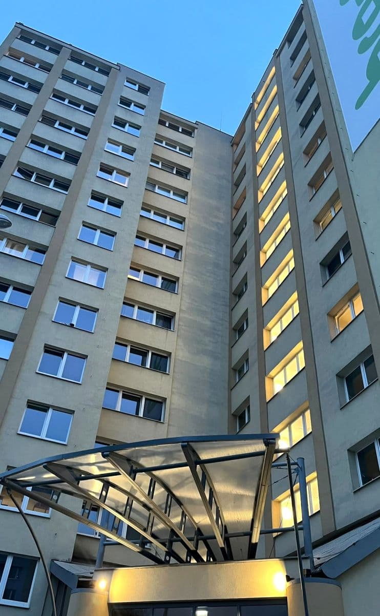 Pronájem bytu 1+kk 24 m², Děčínská, Praha, Praha Pronájem bytu 1+kk 24 m², Děčínská, Praha, Praha