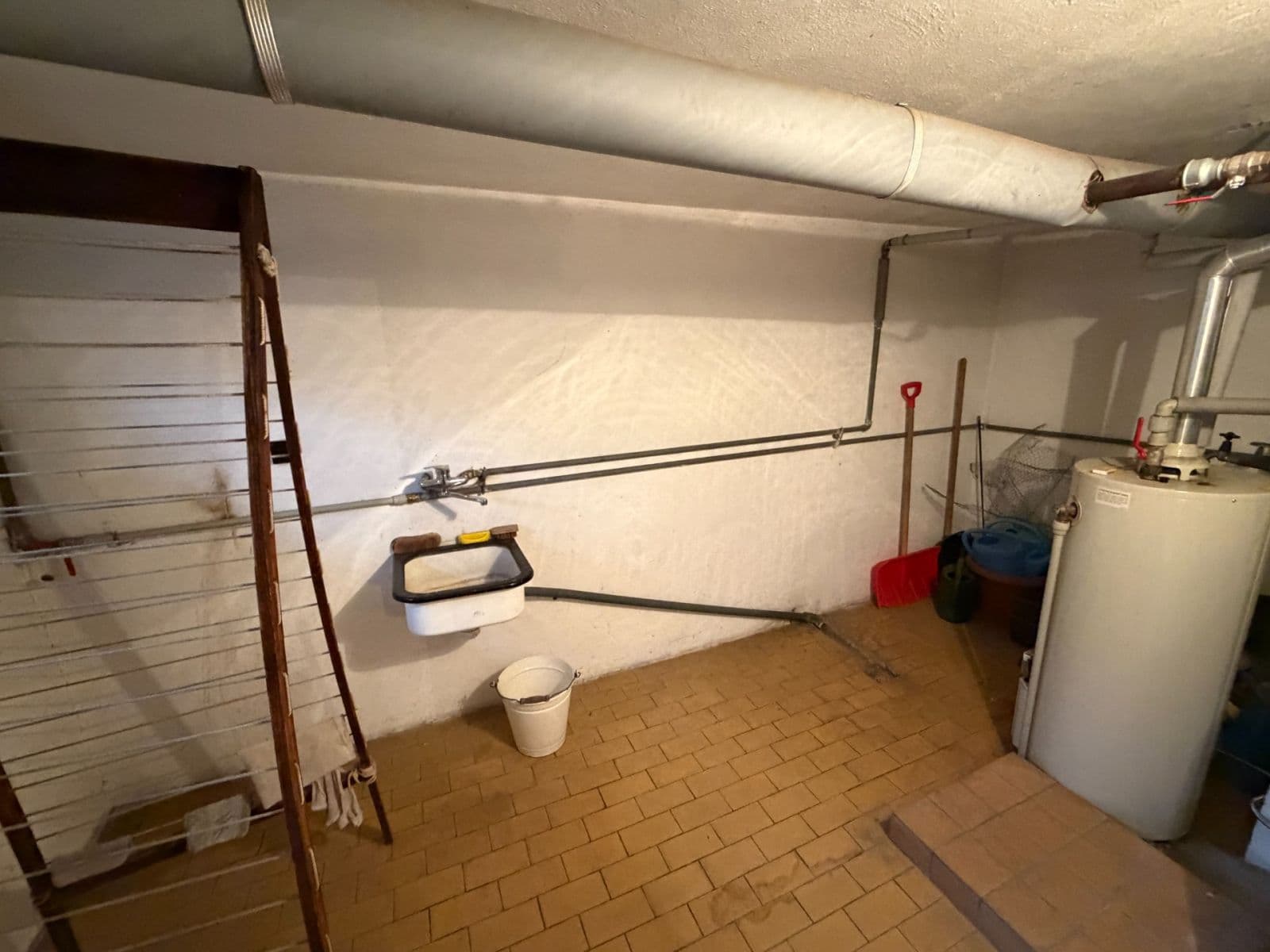 Prodej domu 260 m², pozemek 708 m², V. Meerwalda, Karlovy Vary, Karlovarský kraj Prodej domu 260 m², pozemek 708 m², V. Meerwalda, Karlovy Vary, Karlovarský kraj