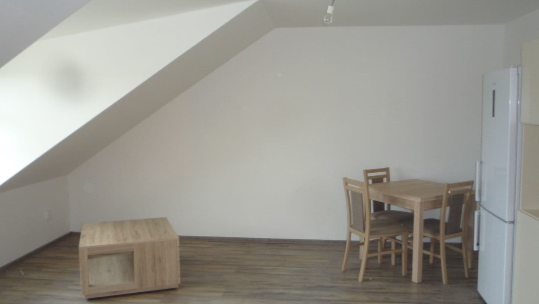 Prodej bytu 2+kk 48 m², Na Chmelnici, Benešov, Středočeský kraj Prodej bytu 2+kk 48 m², Na Chmelnici, Benešov, Středočeský kraj