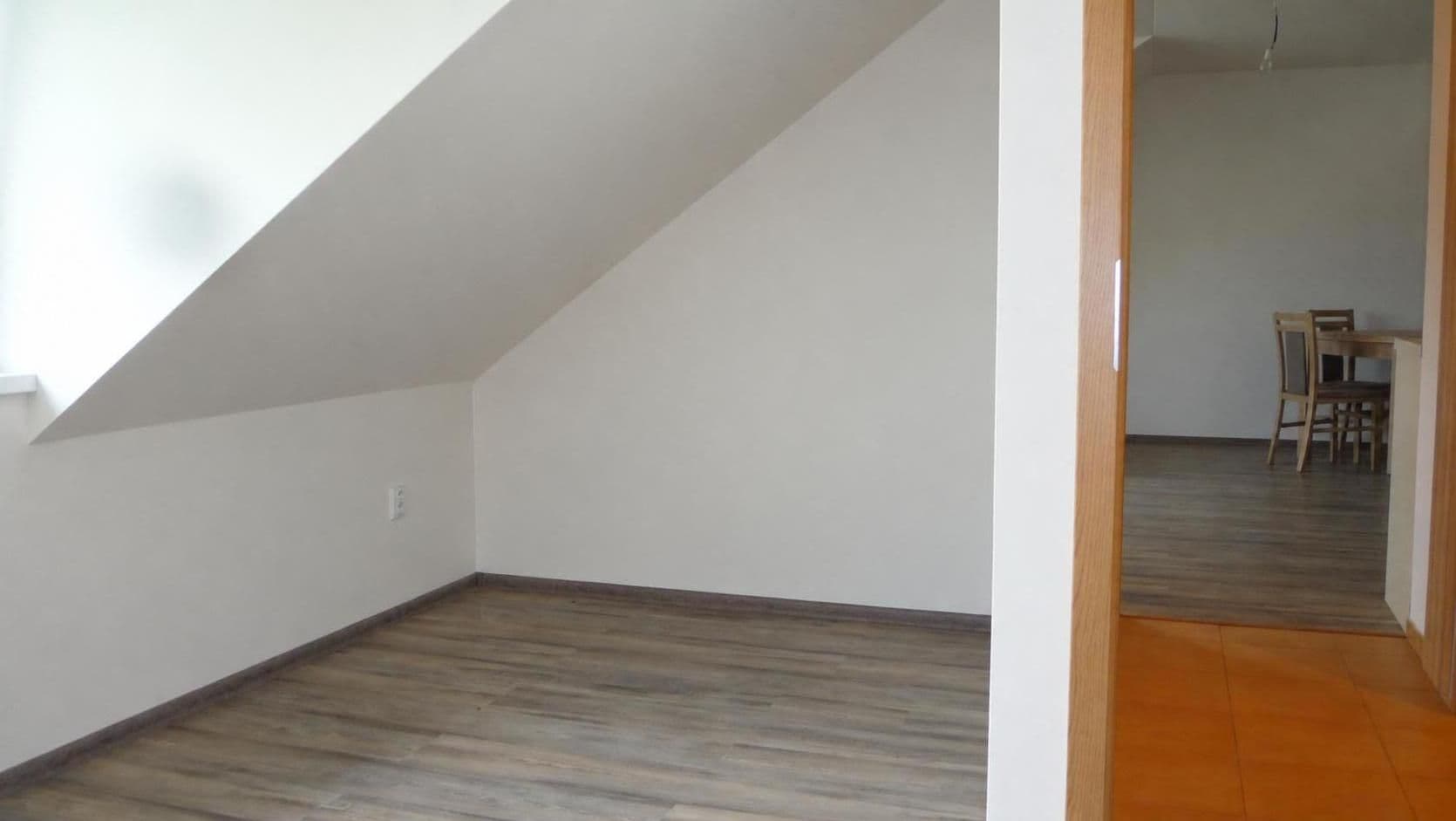 Prodej bytu 2+kk 48 m², Na Chmelnici, Benešov, Středočeský kraj Prodej bytu 2+kk 48 m², Na Chmelnici, Benešov, Středočeský kraj