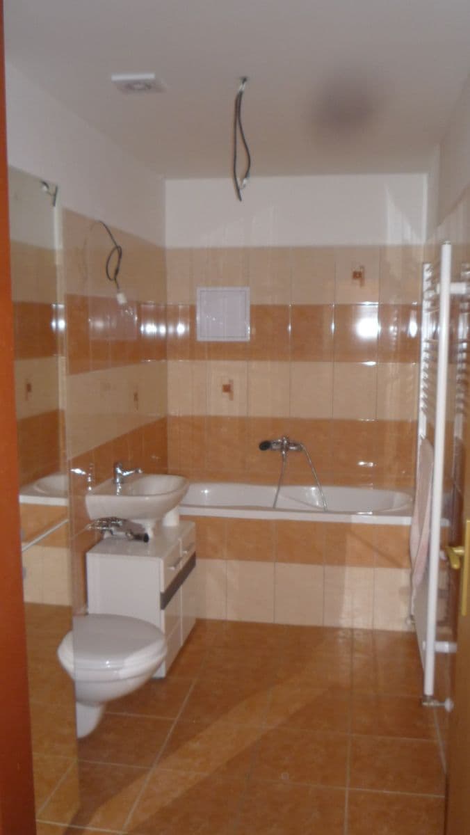 Prodej bytu 2+kk 48 m², Na Chmelnici, Benešov, Středočeský kraj Prodej bytu 2+kk 48 m², Na Chmelnici, Benešov, Středočeský kraj