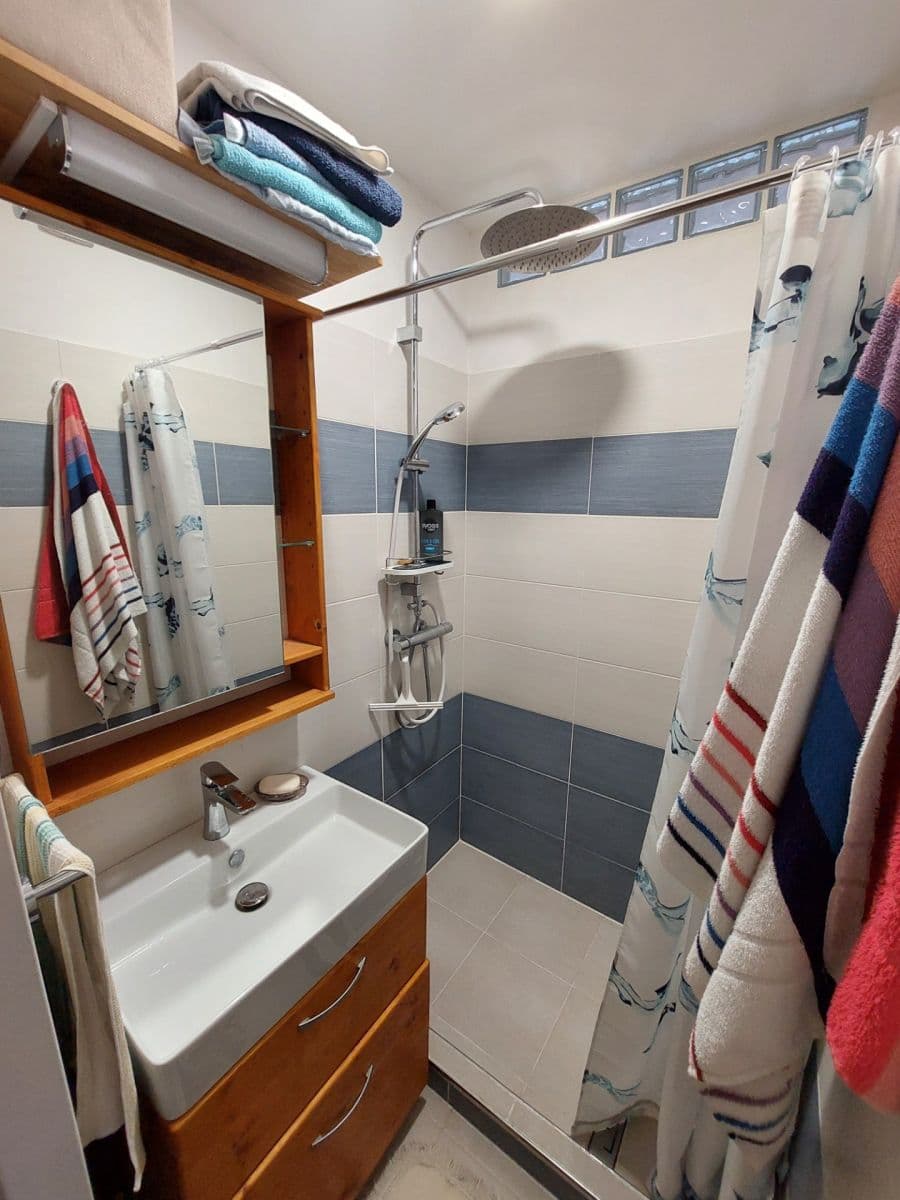 Pronájem bytu 1+1 38 m², Narcisová, Košice - mestská časť Západ, Košický kraj Pronájem bytu 1+1 38 m², Narcisová, Košice - mestská časť Západ, Košický kraj
