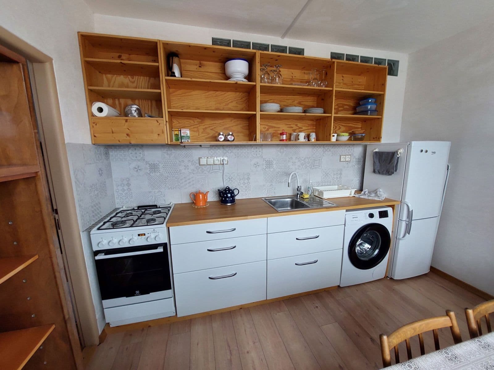 Pronájem bytu 1+1 38 m², Narcisová, Košice - mestská časť Západ, Košický kraj Pronájem bytu 1+1 38 m², Narcisová, Košice - mestská časť Západ, Košický kraj