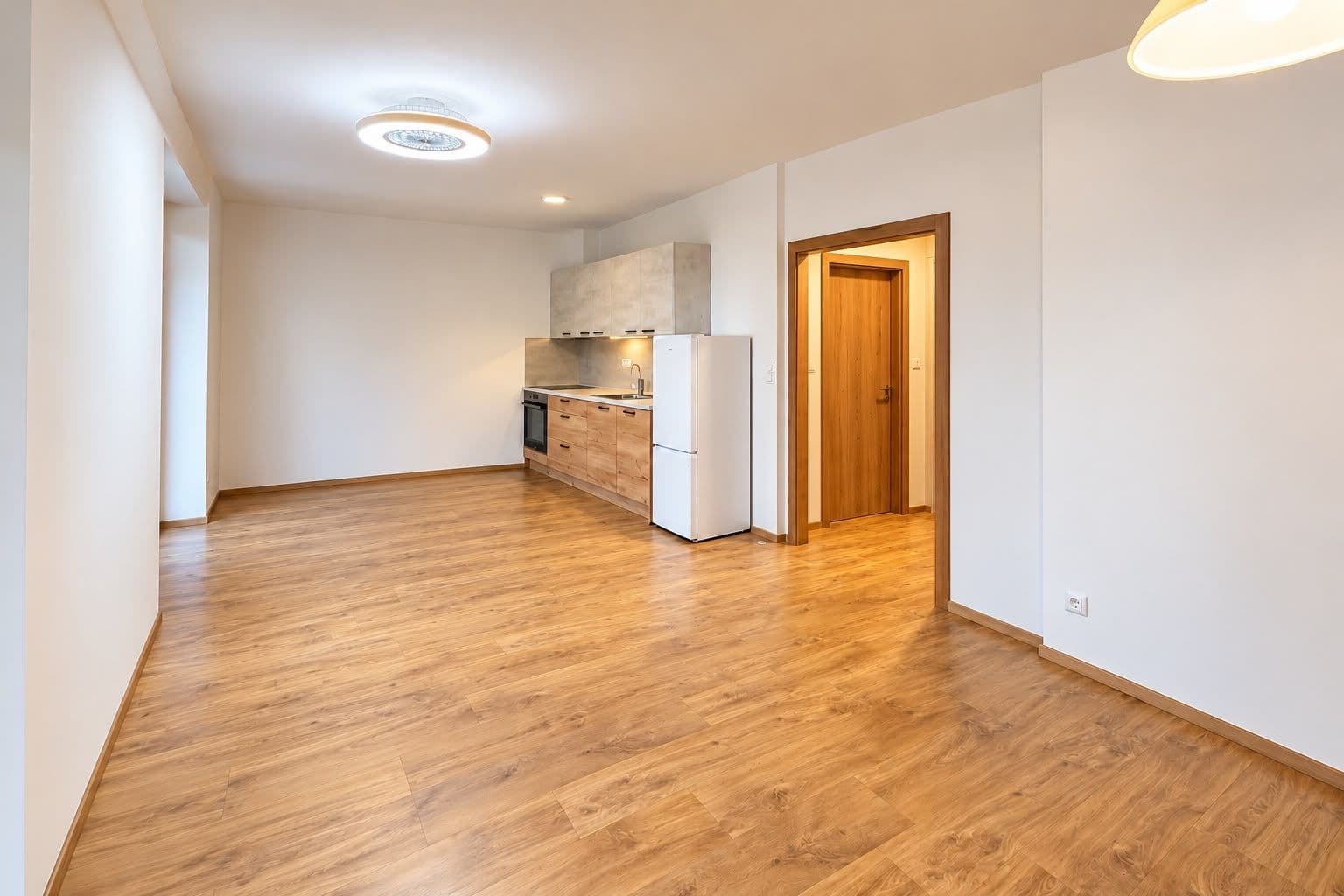 Prodej bytu 1+kk 32 m², Pod Hradem I, Zlín, Zlínský kraj Prodej bytu 1+kk 32 m², Pod Hradem I, Zlín, Zlínský kraj