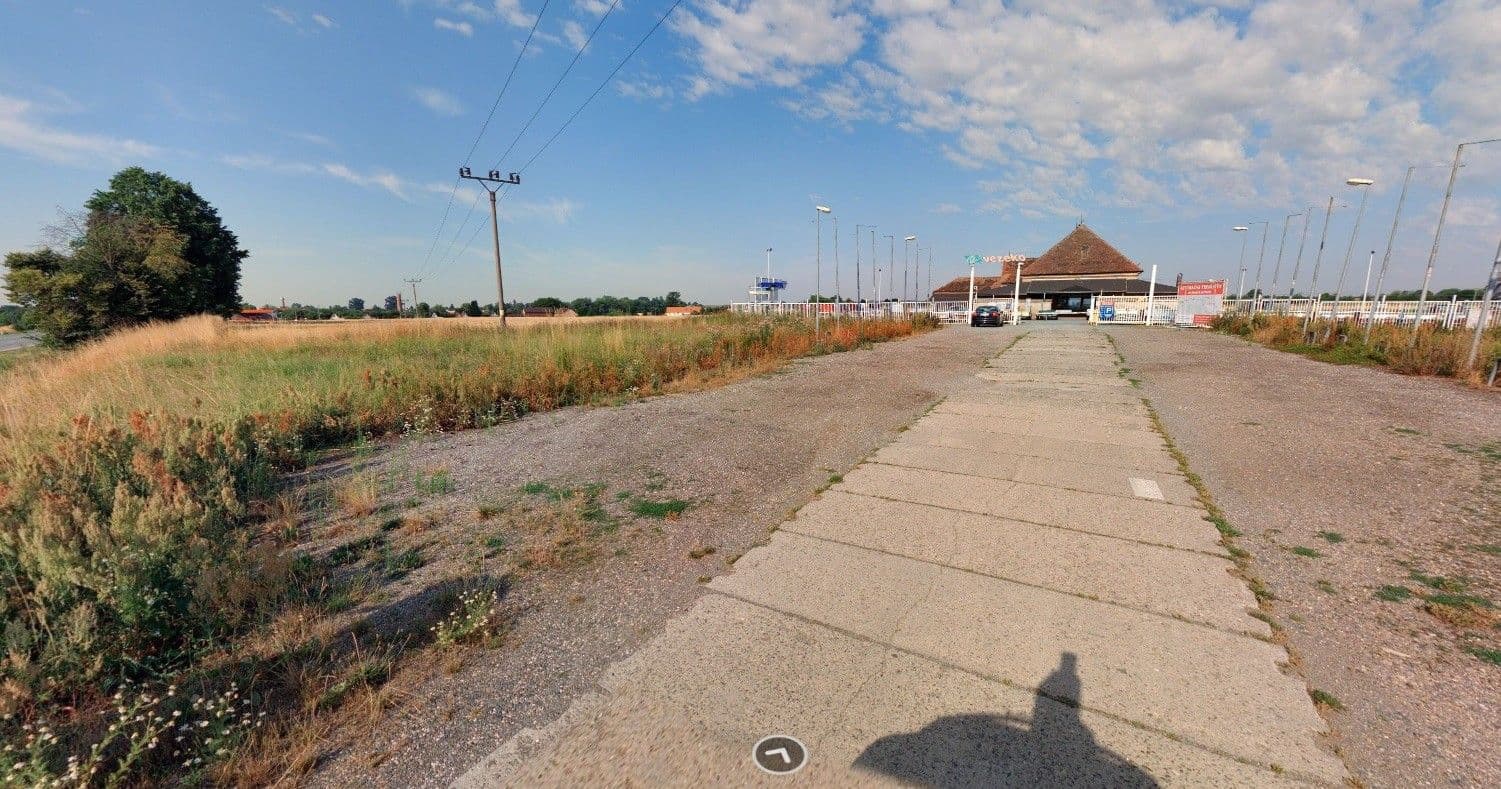 Prodej pozemku 1.188 m², Hradec Králové, Královéhradecký kraj Prodej pozemku 1.188 m², Hradec Králové, Královéhradecký kraj