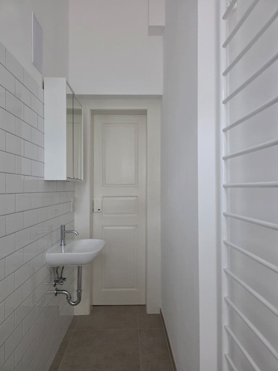 Pronájem bytu 2+1 64 m², Bořivojova, Praha, Praha Pronájem bytu 2+1 64 m², Bořivojova, Praha, Praha