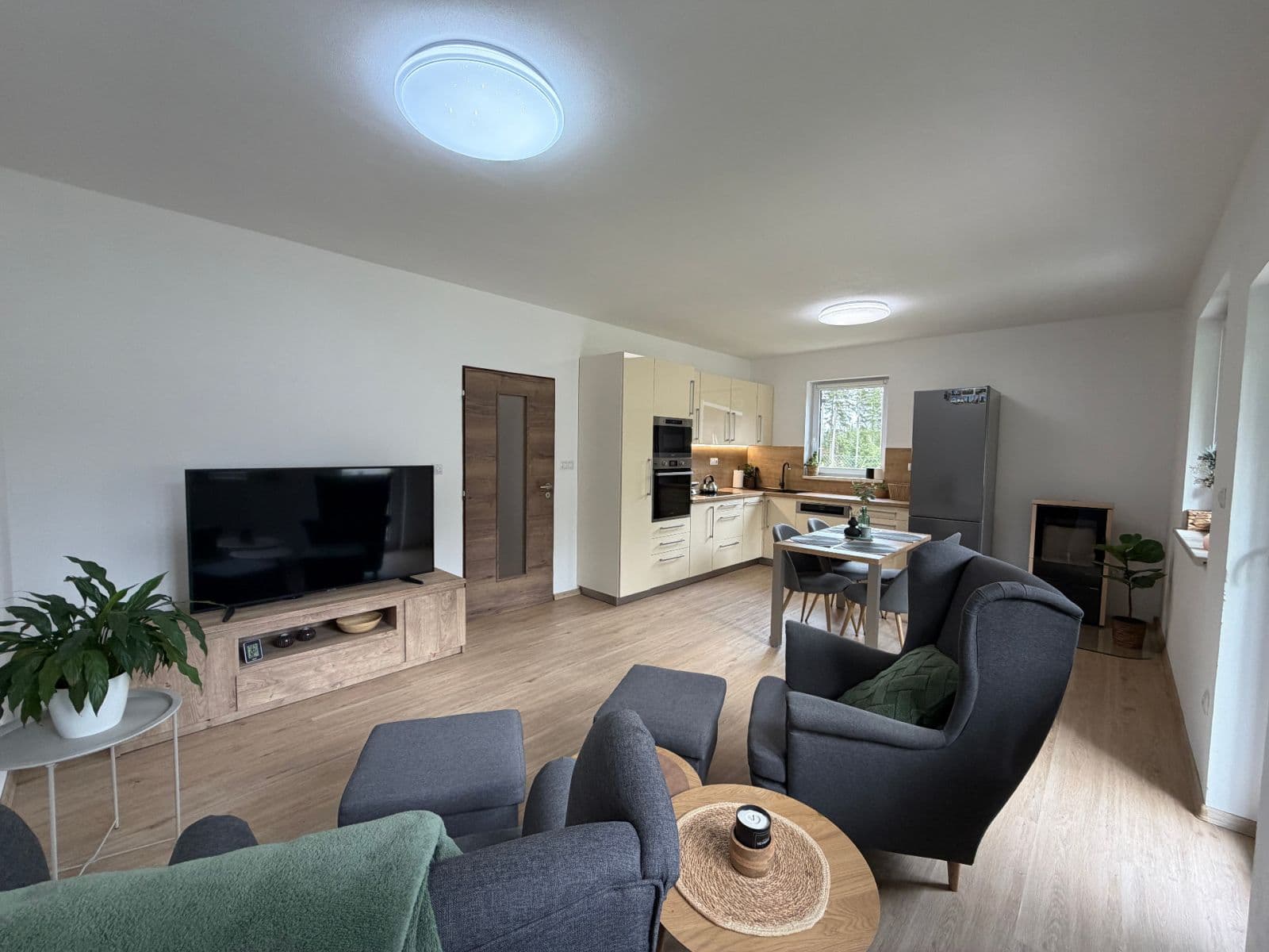 Prodej domu 86 m², pozemek 1.032 m², Vimperk, Jihočeský kraj Prodej domu 86 m², pozemek 1.032 m², Vimperk, Jihočeský kraj
