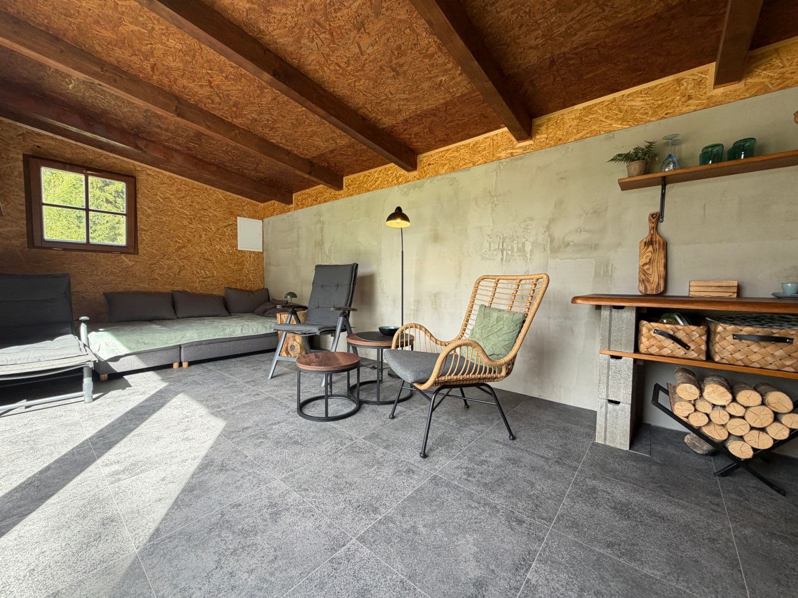 Prodej domu 86 m², pozemek 1.032 m², Vimperk, Jihočeský kraj Prodej domu 86 m², pozemek 1.032 m², Vimperk, Jihočeský kraj