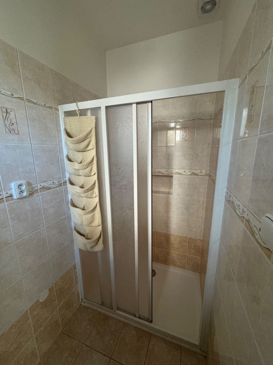 Pronájem bytu 2+1 69 m², Slezská, Praha, Praha Pronájem bytu 2+1 69 m², Slezská, Praha, Praha