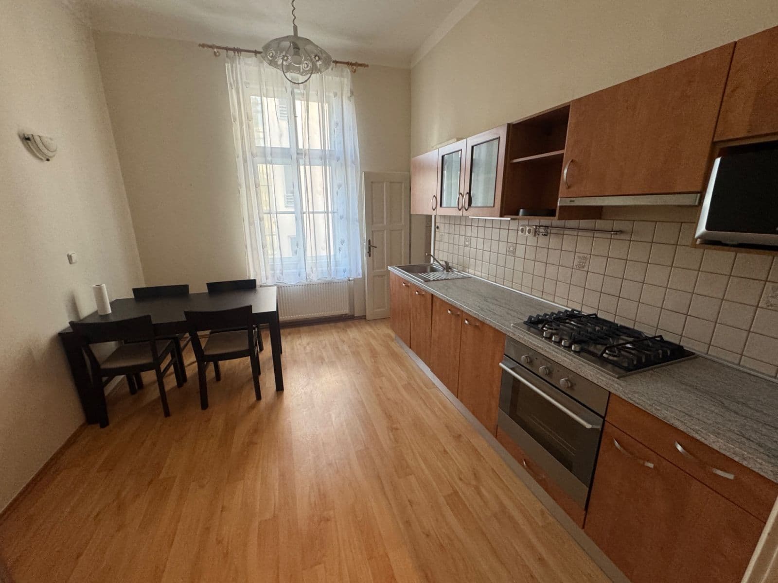 Pronájem bytu 2+1 69 m², Slezská, Praha, Praha Pronájem bytu 2+1 69 m², Slezská, Praha, Praha