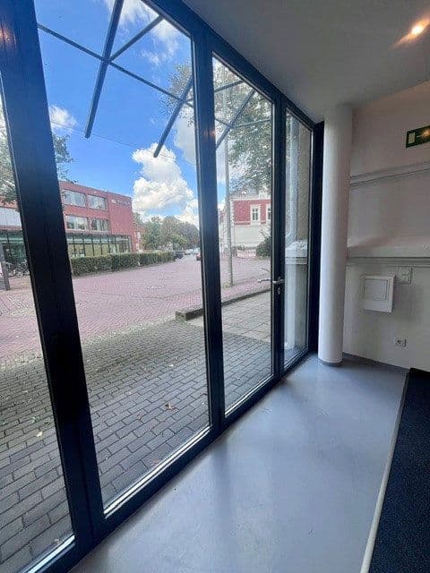 Pronájem kanceláře 148 m², Moltkestr, Gütersloh, Severní Porýní-Vestfálsko Pronájem kanceláře 148 m², Moltkestr, Gütersloh, Severní Porýní-Vestfálsko