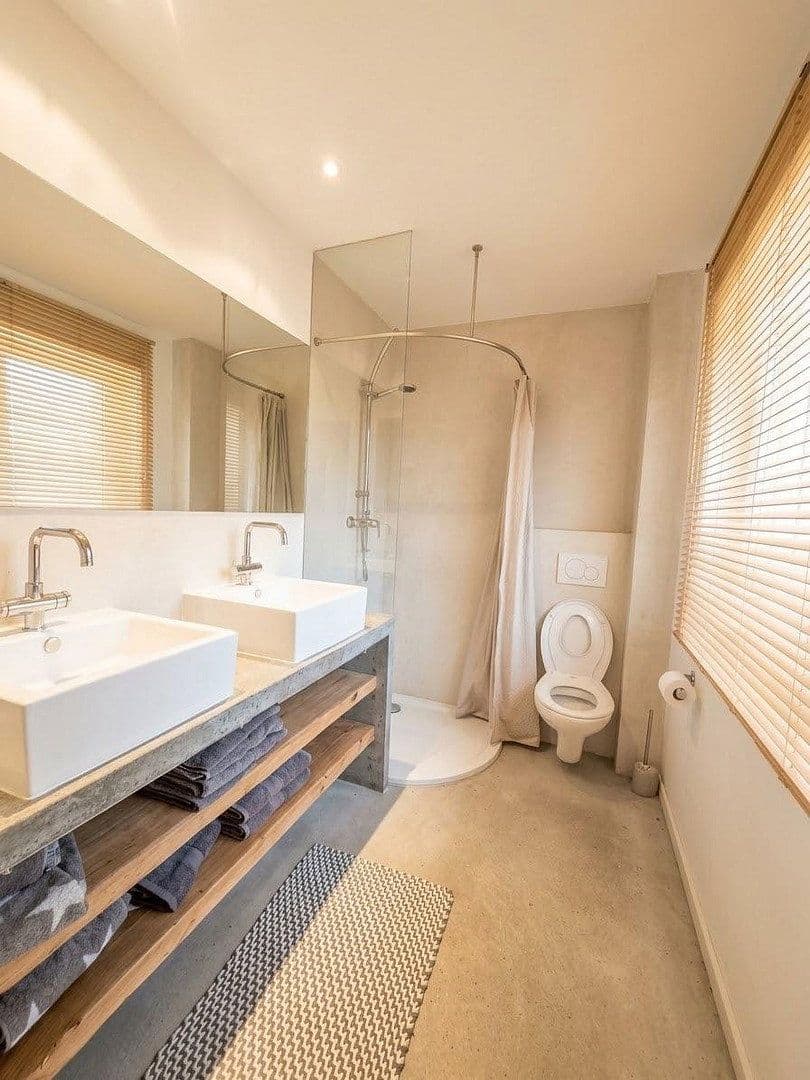 Prodej domu 175 m², pozemek 1.750 m², Wedel, Šlesvicko-Holštýnsko Prodej domu 175 m², pozemek 1.750 m², Wedel, Šlesvicko-Holštýnsko