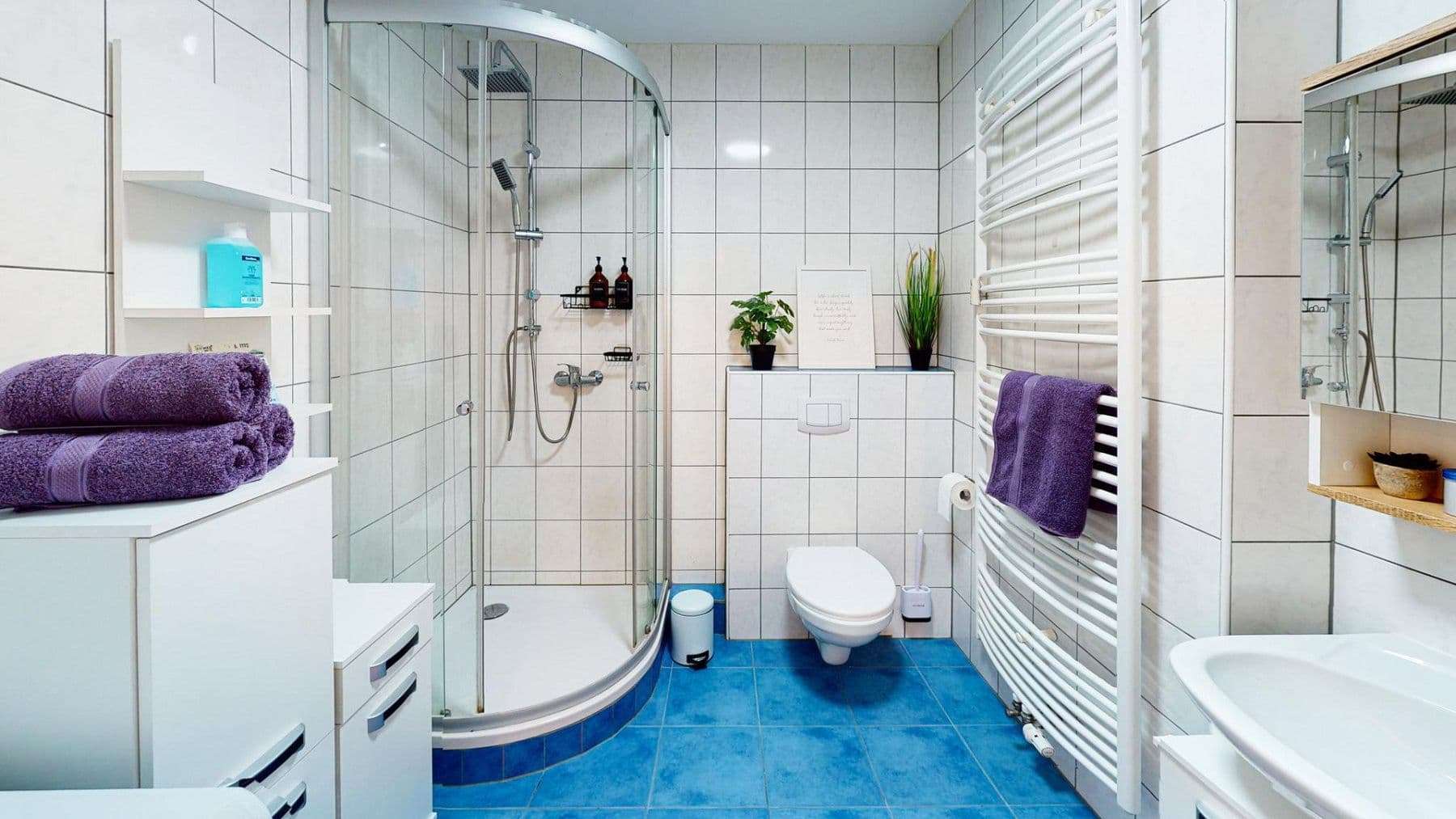 Pronájem bytu 1+1 24 m², Am Kirschgarten 19, Neustadt, Porýní-Falc Pronájem bytu 1+1 24 m², Am Kirschgarten 19, Neustadt, Porýní-Falc