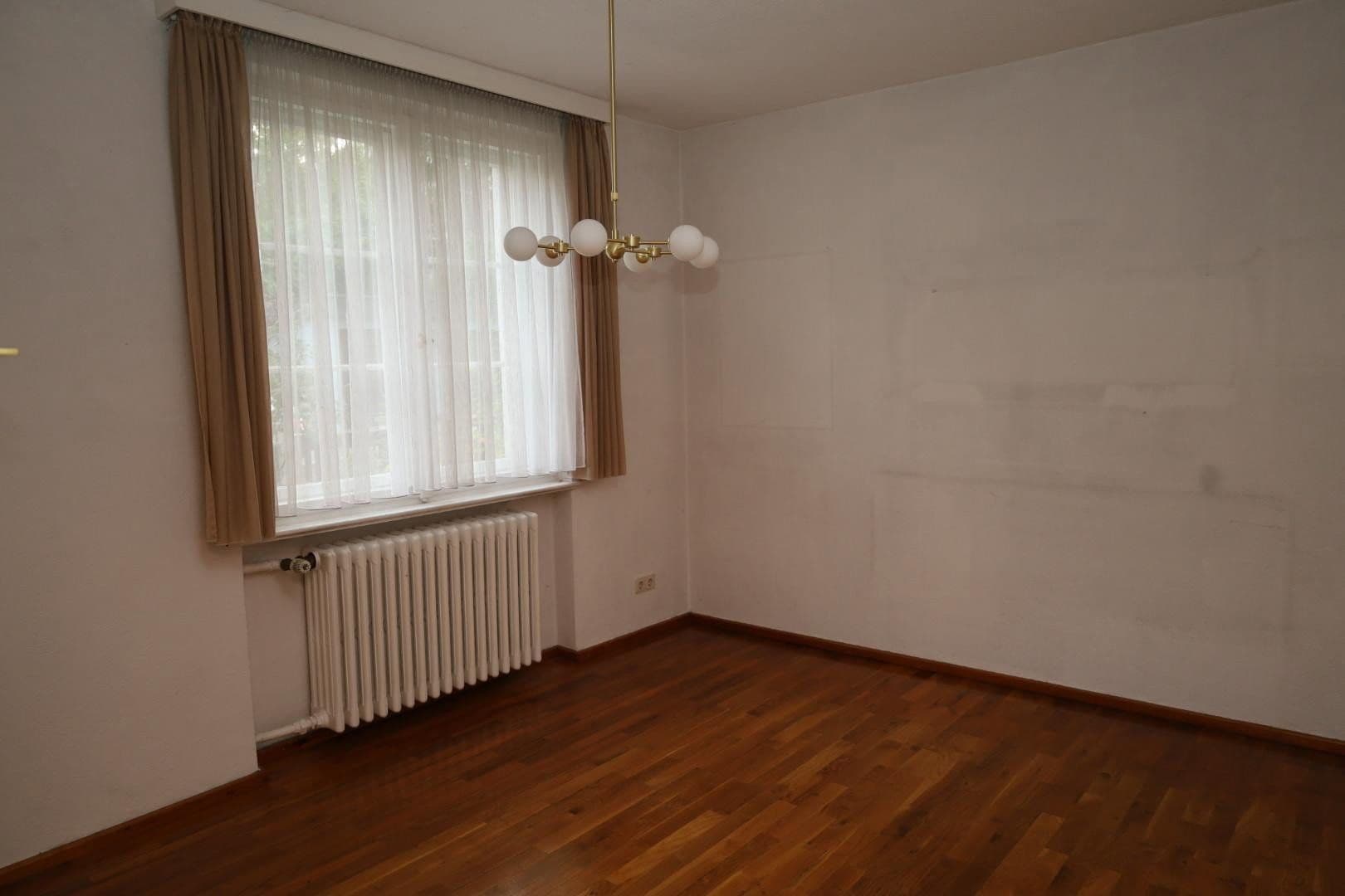 Prodej domu 132 m², pozemek 465 m², Weimar, Durynsko Prodej domu 132 m², pozemek 465 m², Weimar, Durynsko