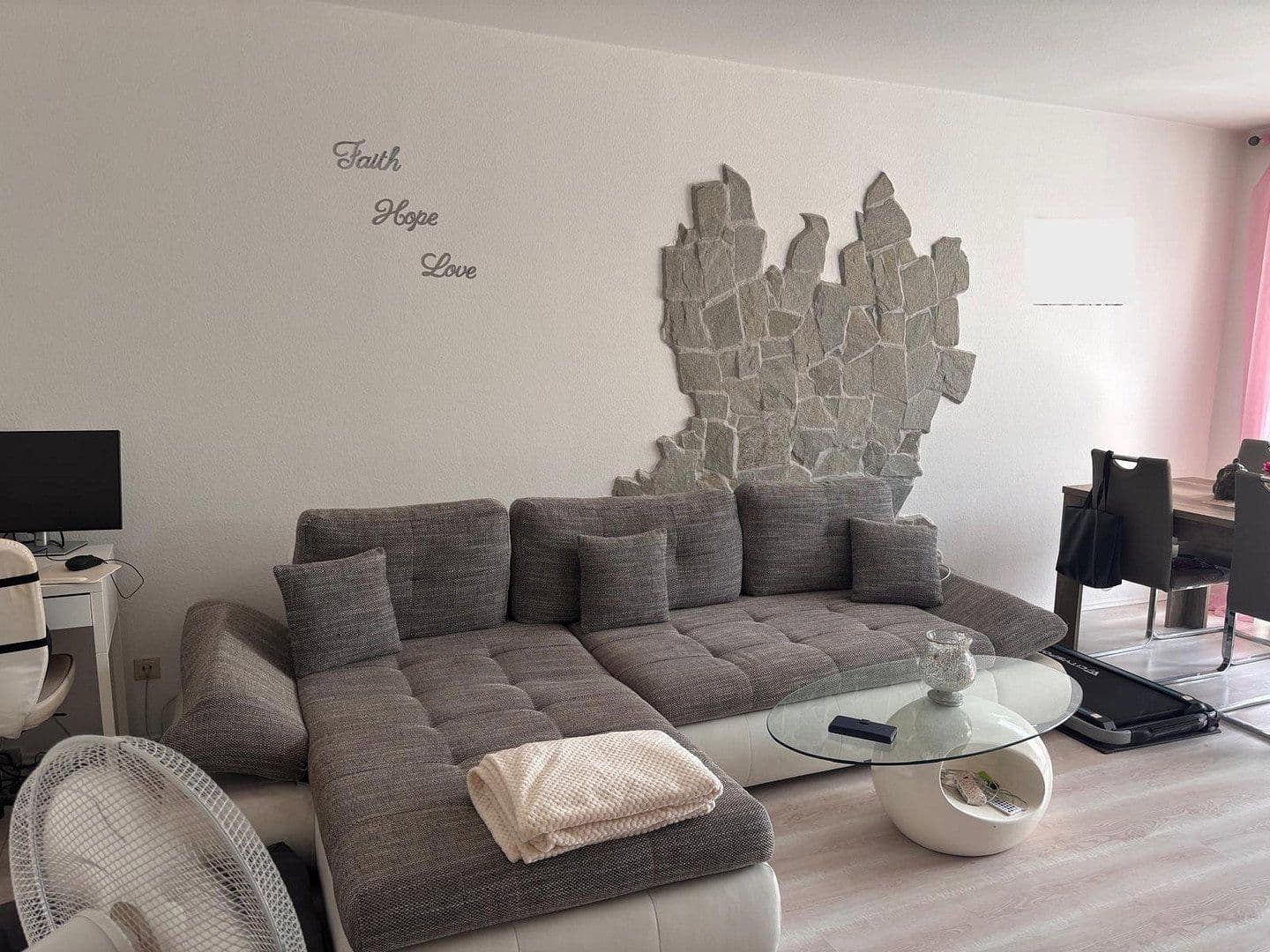 Prodej bytu 2+kk 58 m², Harzweg 11, Flörsheim, Hessen Prodej bytu 2+kk 58 m², Harzweg 11, Flörsheim, Hessen