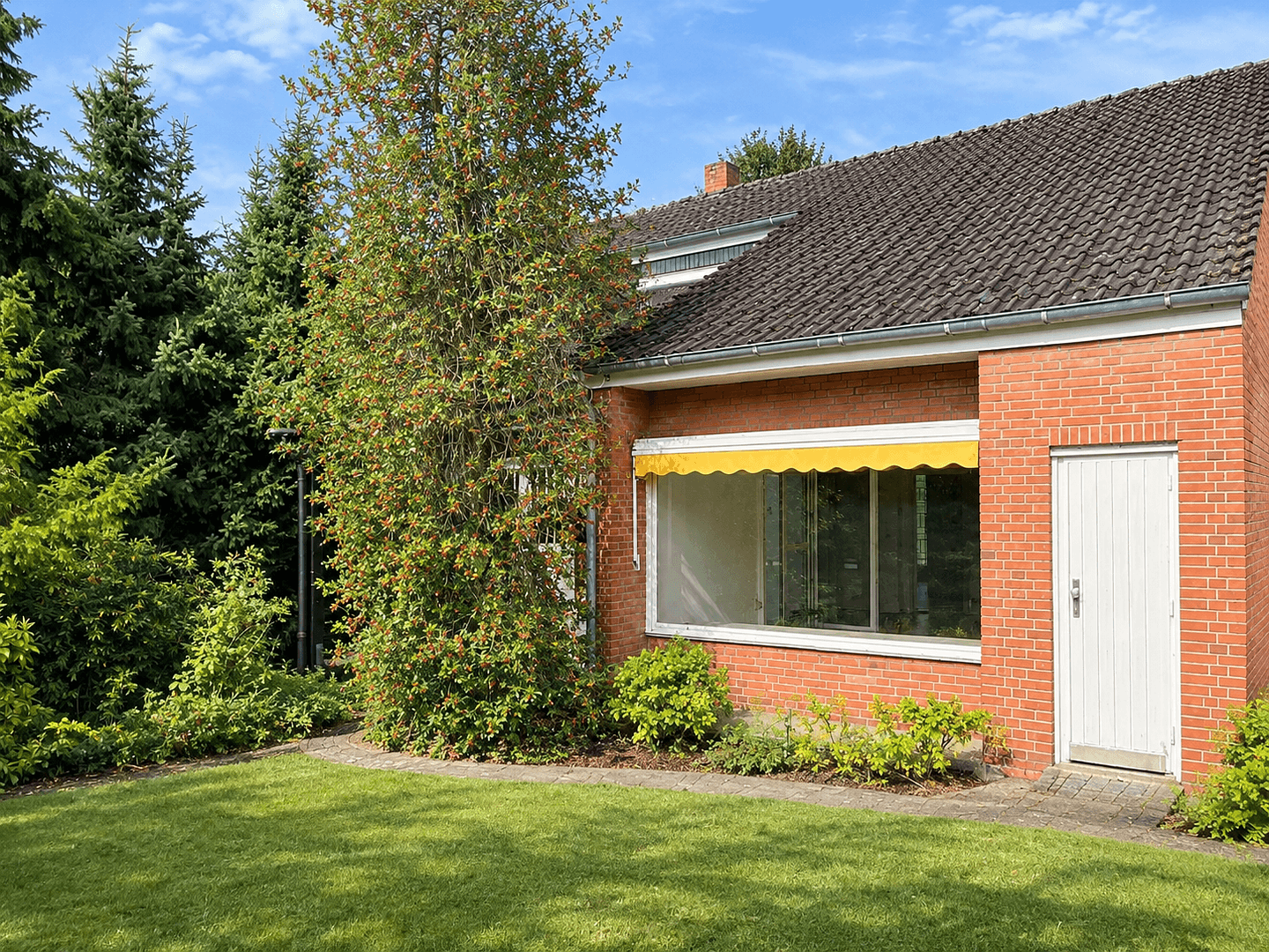 Prodej domu 180 m², pozemek 630 m², Braunschweig, Dolní Sasko Prodej domu 180 m², pozemek 630 m², Braunschweig, Dolní Sasko