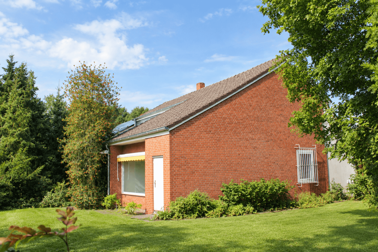 Prodej domu 180 m², pozemek 630 m², Braunschweig, Dolní Sasko Prodej domu 180 m², pozemek 630 m², Braunschweig, Dolní Sasko