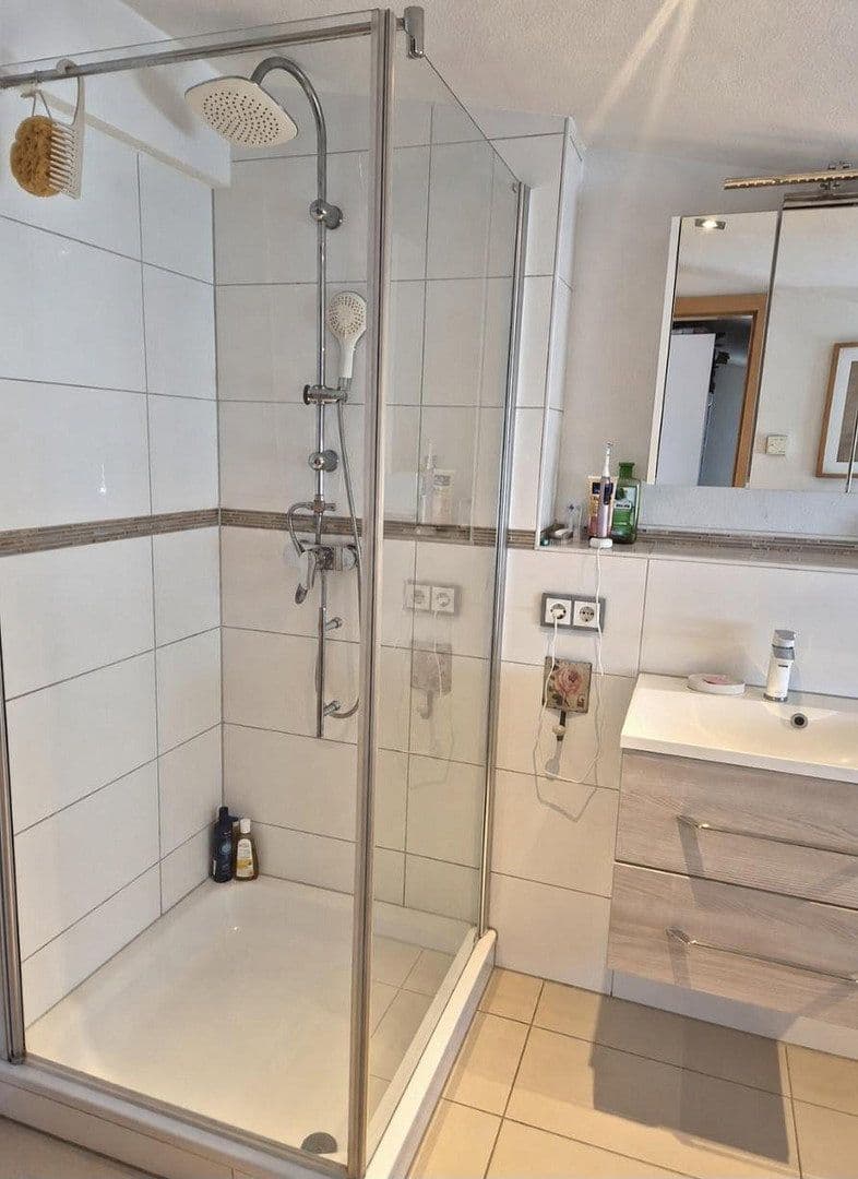 Prodej domu 149 m², pozemek 209 m², Laudenbach, Bádensko-Württembersko Prodej domu 149 m², pozemek 209 m², Laudenbach, Bádensko-Württembersko
