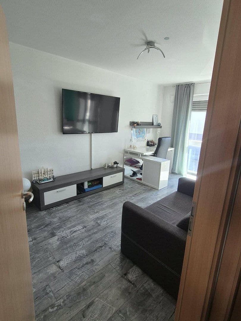 Prodej domu 149 m², pozemek 209 m², Laudenbach, Bádensko-Württembersko Prodej domu 149 m², pozemek 209 m², Laudenbach, Bádensko-Württembersko