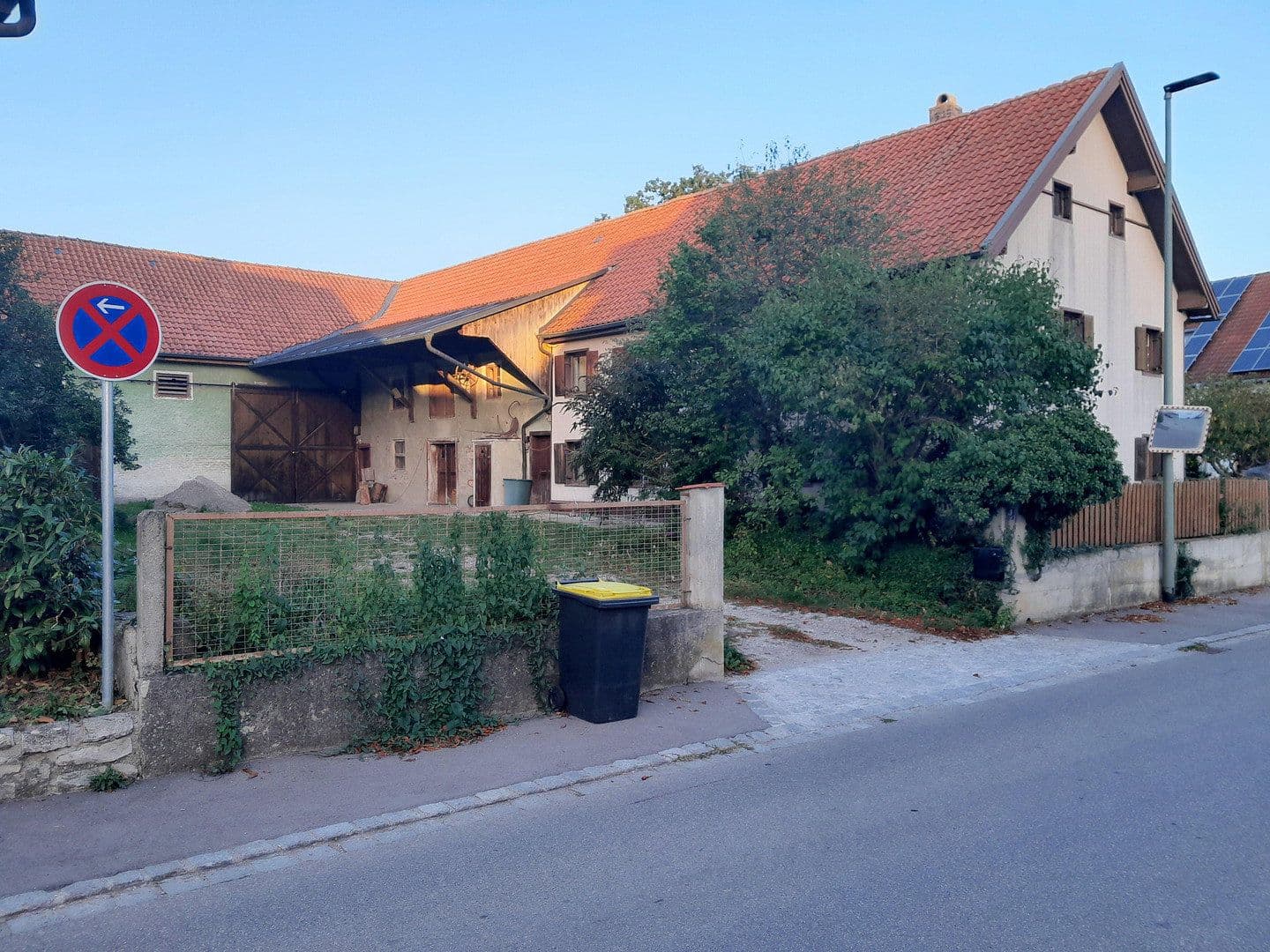 Prodej domu 170 m², pozemek 1.155 m², Dorfstr. 28, Schwabhausen, Bavorsko Prodej domu 170 m², pozemek 1.155 m², Dorfstr. 28, Schwabhausen, Bavorsko