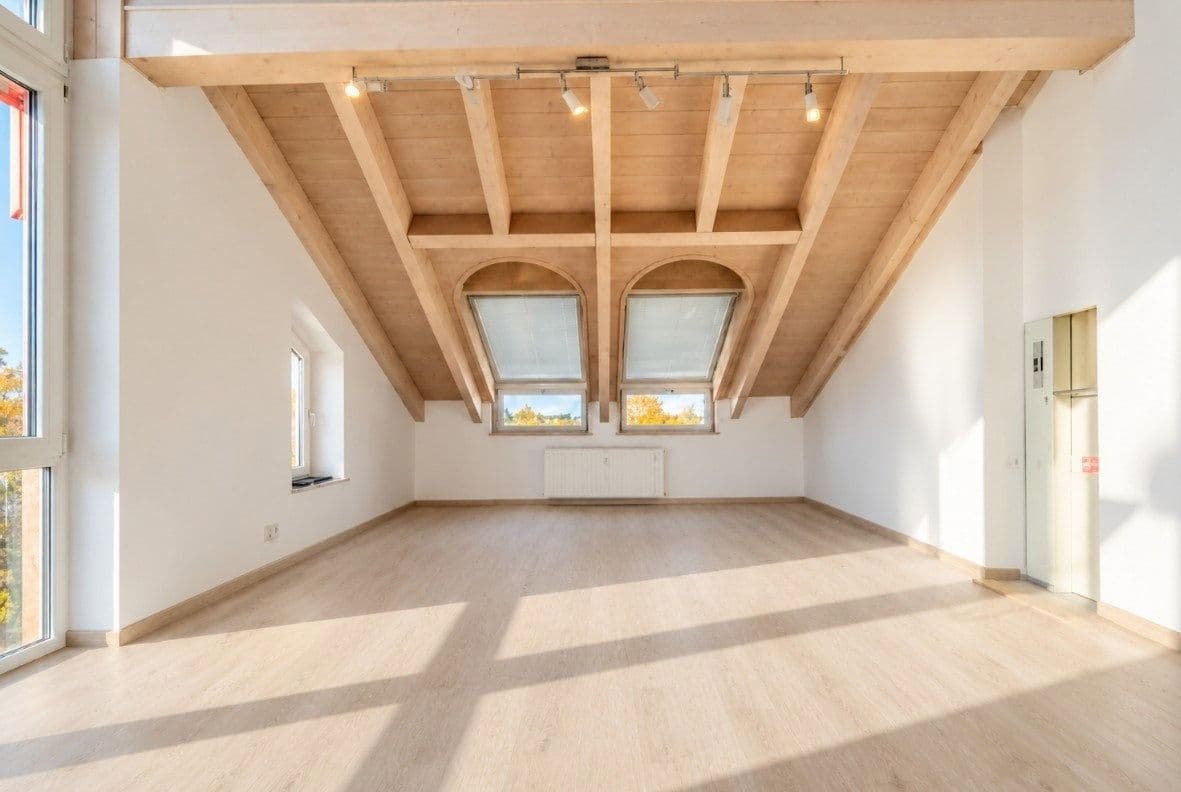 Pronájem kanceláře 135 m², Tannenbergerstraße 3, Schongau, Bavorsko Pronájem kanceláře 135 m², Tannenbergerstraße 3, Schongau, Bavorsko