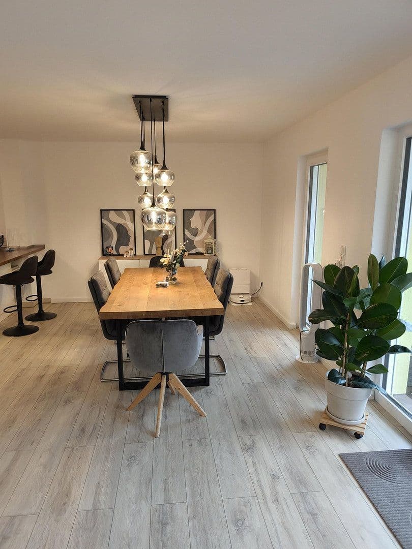 Prodej domu 150 m², pozemek 724 m², Braunschweig, Dolní Sasko Prodej domu 150 m², pozemek 724 m², Braunschweig, Dolní Sasko