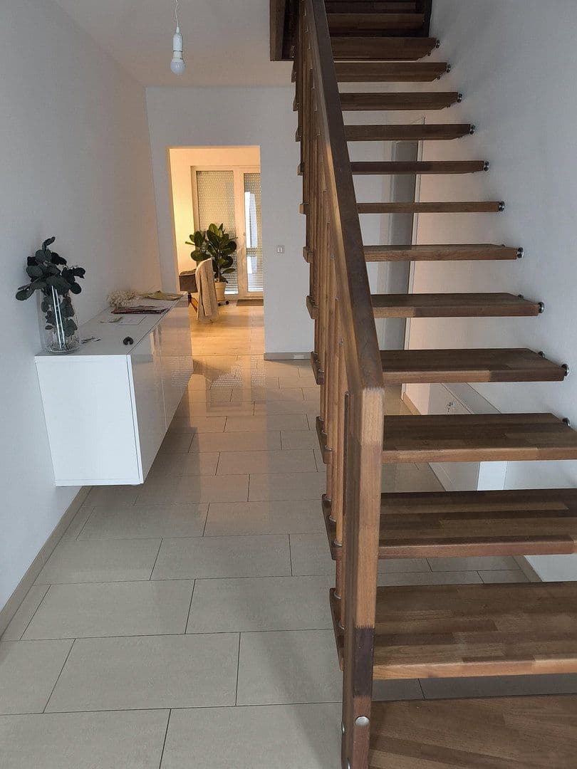 Prodej domu 150 m², pozemek 724 m², Braunschweig, Dolní Sasko Prodej domu 150 m², pozemek 724 m², Braunschweig, Dolní Sasko