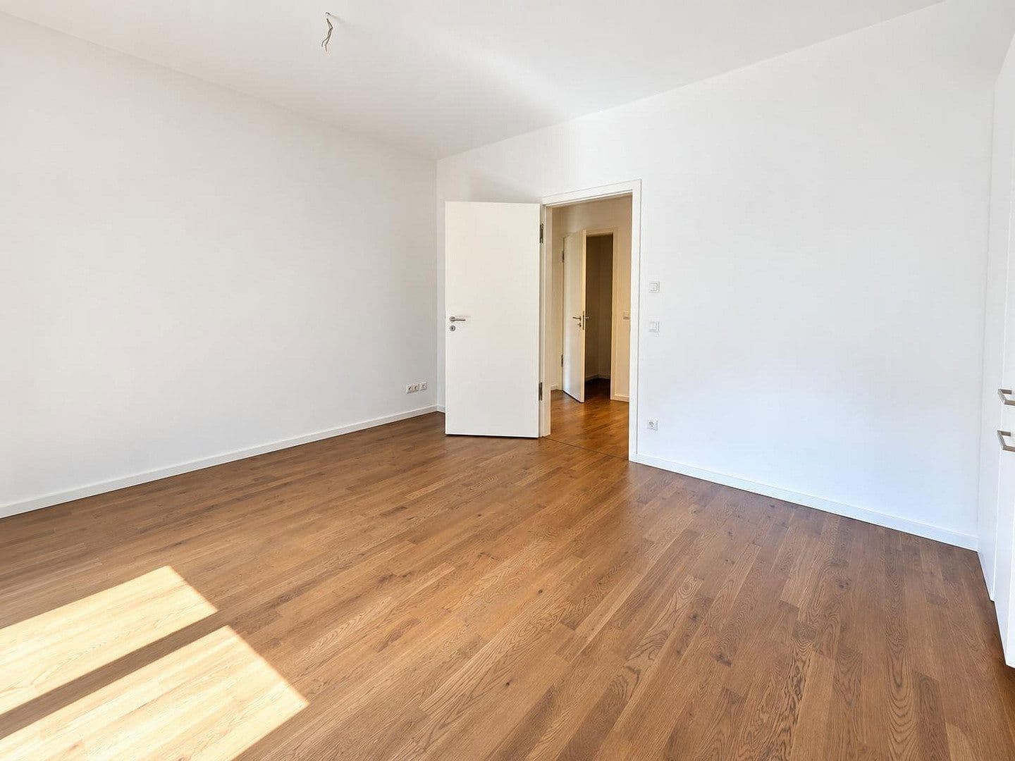 Pronájem bytu 2+1 55 m², Berlin, Berlín Pronájem bytu 2+1 55 m², Berlin, Berlín