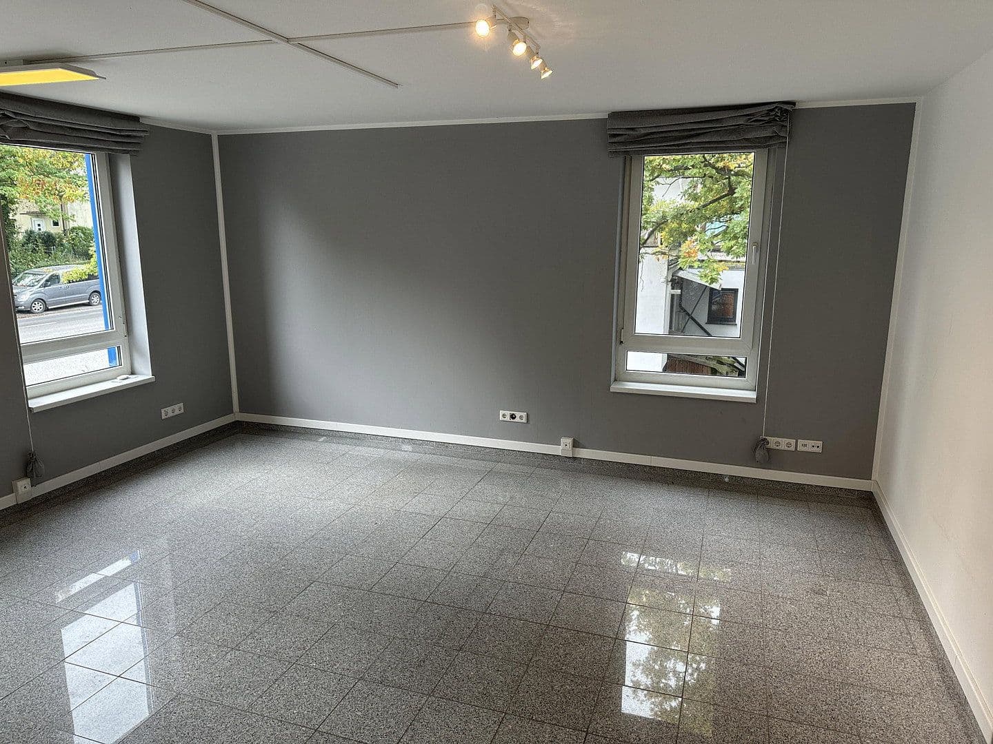 Pronájem bytu 3+1 80 m², Sülldorfer Landstraße 240, Hamburg, Hamburg Pronájem bytu 3+1 80 m², Sülldorfer Landstraße 240, Hamburg, Hamburg