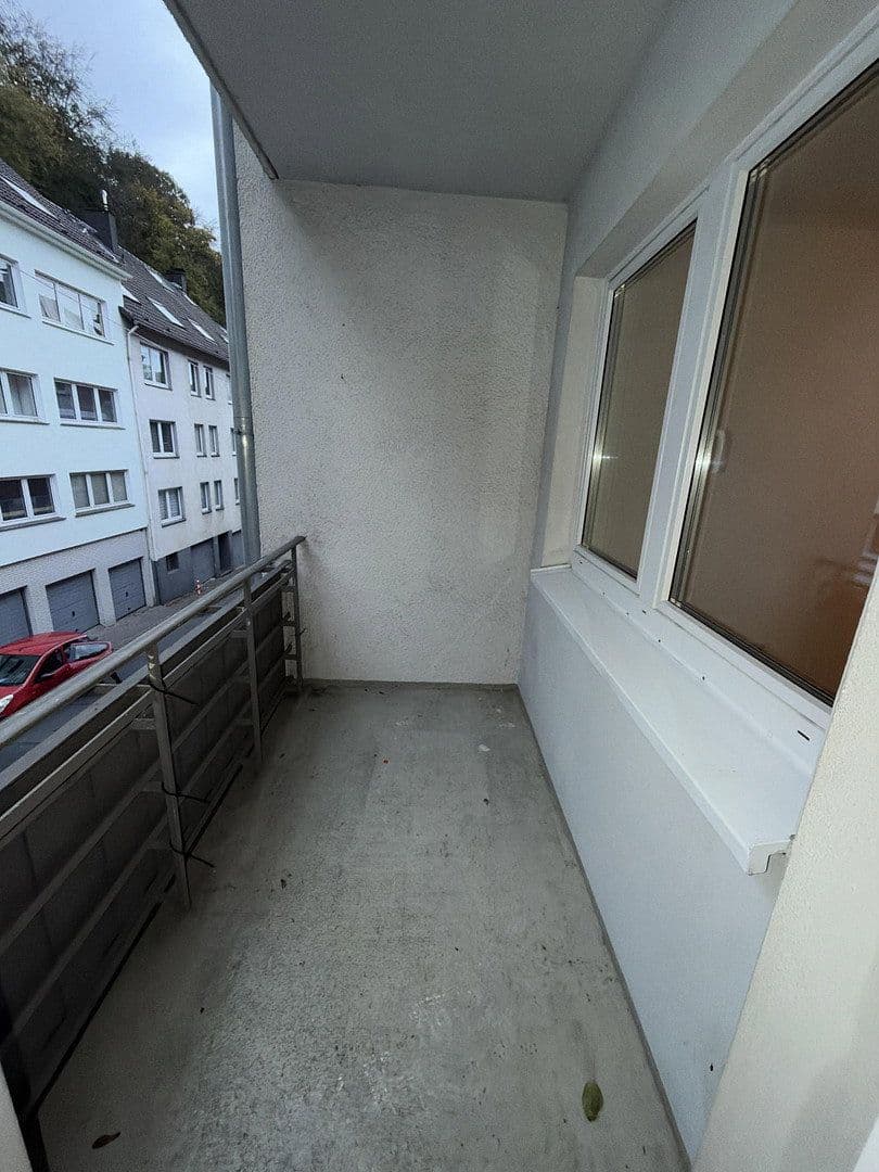 Pronájem bytu 3+1 75 m², Ravensberger Str. 91, Wuppertal, Severní Porýní-Vestfálsko Pronájem bytu 3+1 75 m², Ravensberger Str. 91, Wuppertal, Severní Porýní-Vestfálsko