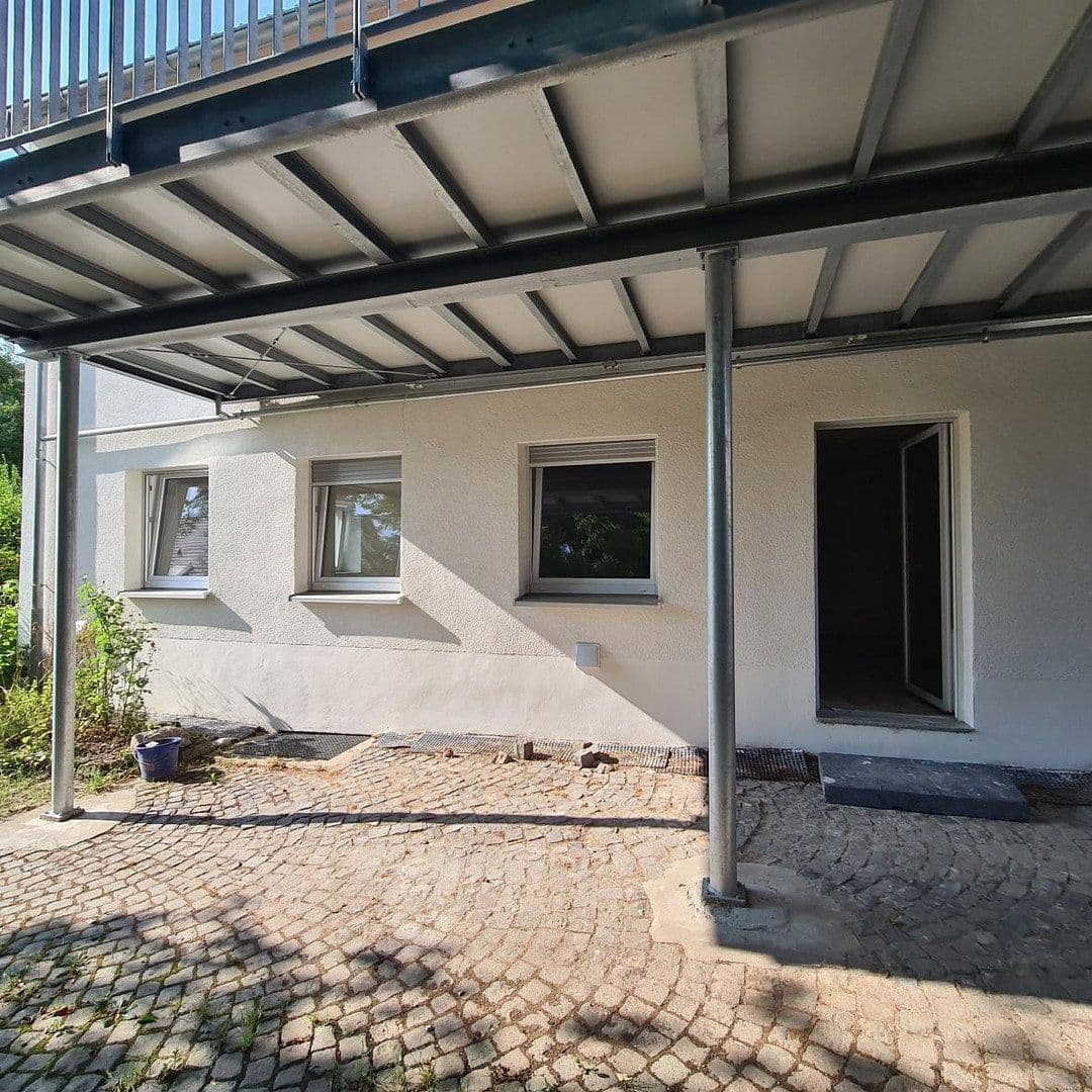 Pronájem bytu 2+1 77 m², Leonberg, Bádensko-Württembersko Pronájem bytu 2+1 77 m², Leonberg, Bádensko-Württembersko