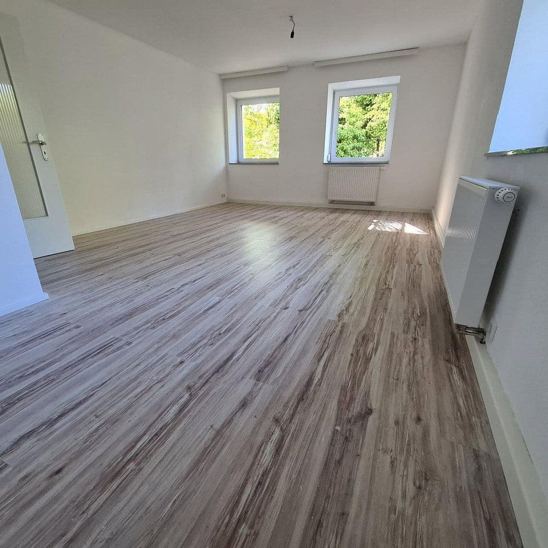 Pronájem bytu 2+1 77 m², Leonberg, Bádensko-Württembersko Pronájem bytu 2+1 77 m², Leonberg, Bádensko-Württembersko