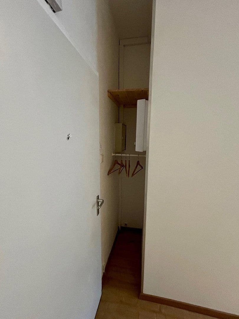 Pronájem kanceláře 20 m², Klever Platz 4, Wuppertal, Severní Porýní-Vestfálsko Pronájem kanceláře 20 m², Klever Platz 4, Wuppertal, Severní Porýní-Vestfálsko