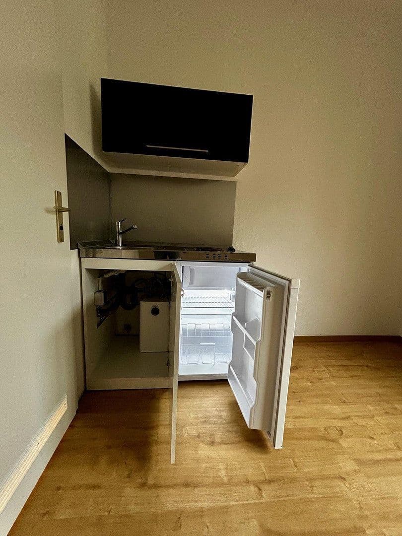 Pronájem kanceláře 20 m², Klever Platz 4, Wuppertal, Severní Porýní-Vestfálsko Pronájem kanceláře 20 m², Klever Platz 4, Wuppertal, Severní Porýní-Vestfálsko
