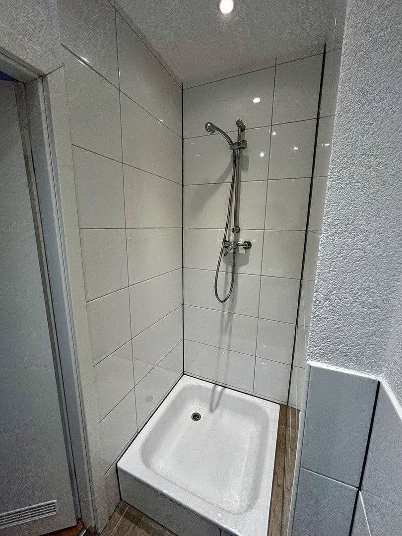 Pronájem kanceláře 20 m², Klever Platz 4, Wuppertal, Severní Porýní-Vestfálsko Pronájem kanceláře 20 m², Klever Platz 4, Wuppertal, Severní Porýní-Vestfálsko