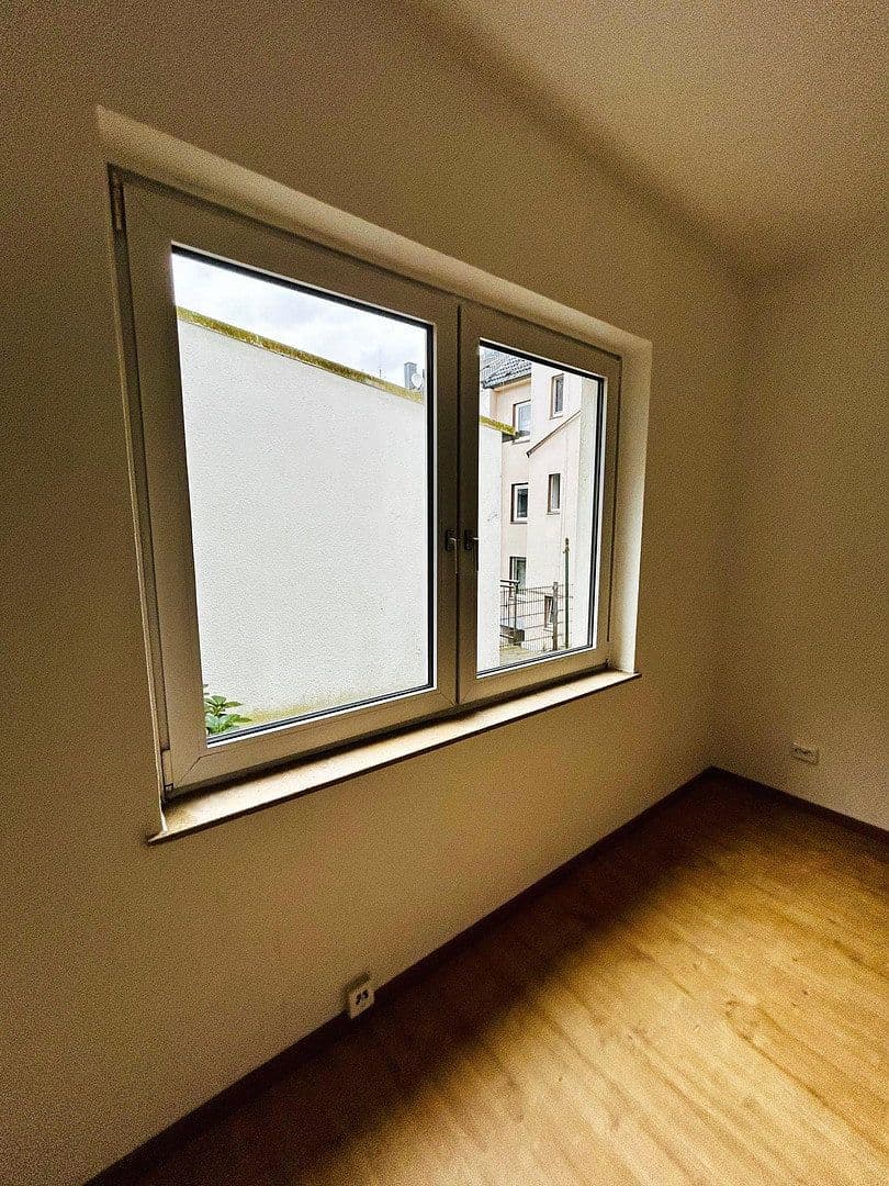 Pronájem kanceláře 20 m², Klever Platz 4, Wuppertal, Severní Porýní-Vestfálsko Pronájem kanceláře 20 m², Klever Platz 4, Wuppertal, Severní Porýní-Vestfálsko