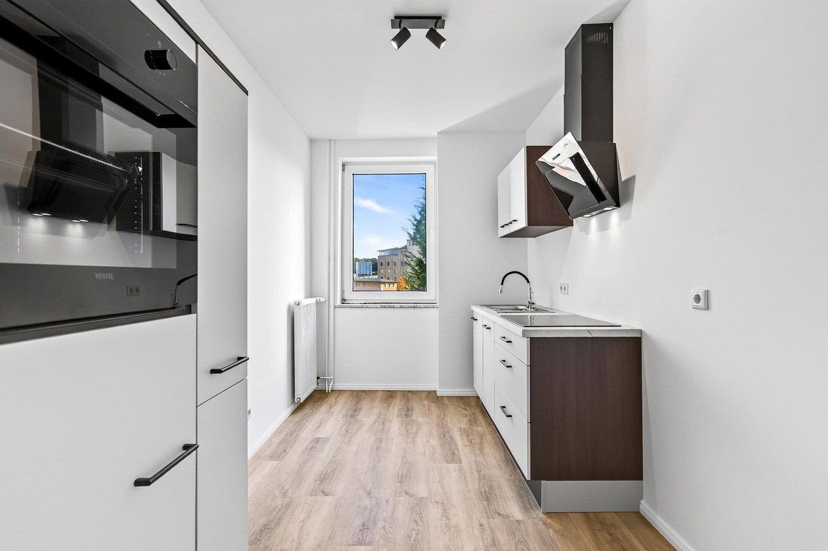 Pronájem bytu 3+1 66 m², Junkerholweg 38, Flensburg, Šlesvicko-Holštýnsko Pronájem bytu 3+1 66 m², Junkerholweg 38, Flensburg, Šlesvicko-Holštýnsko